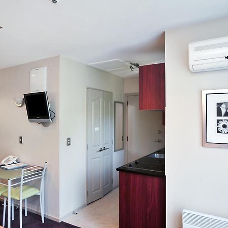 Athena Motel Крайстчёрч Экстерьер фото